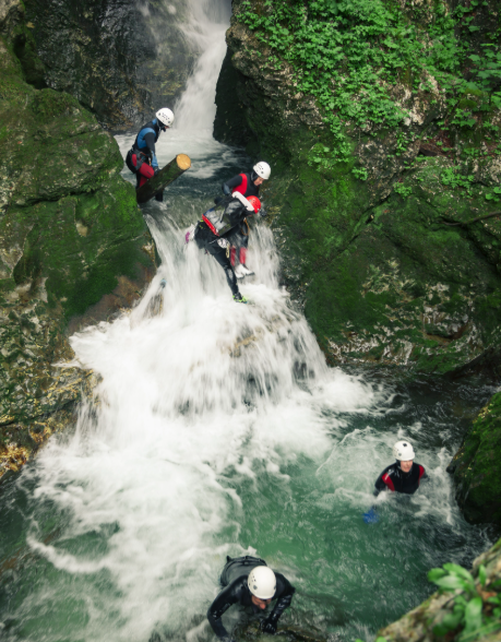 Canyoning scene 4