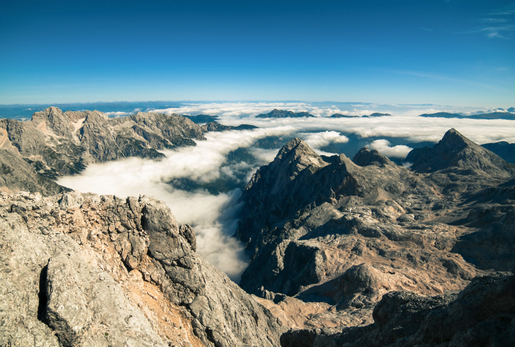 Hiking & Trekking scene 3